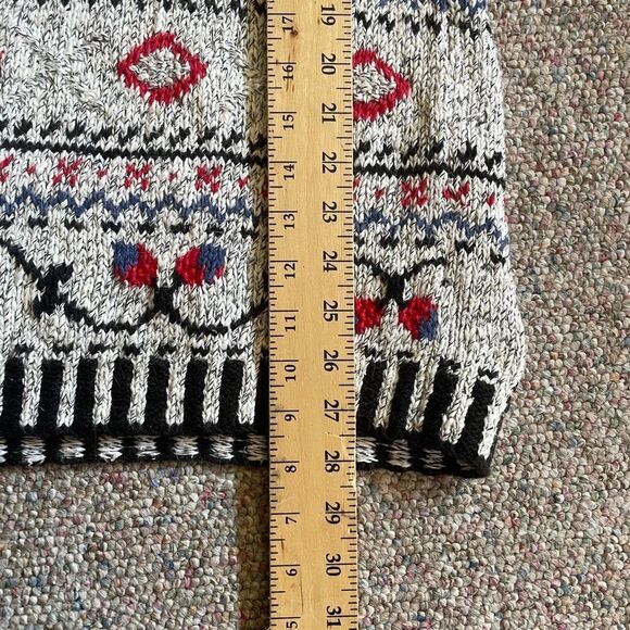 Vintage Knit Turtleneck Holiday Christmas Sweater - Picture 6 of 6